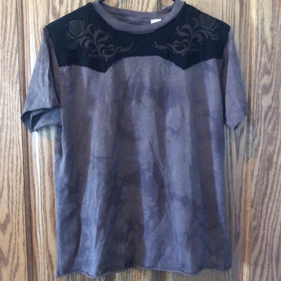 Shirt - Picture 1 of 2